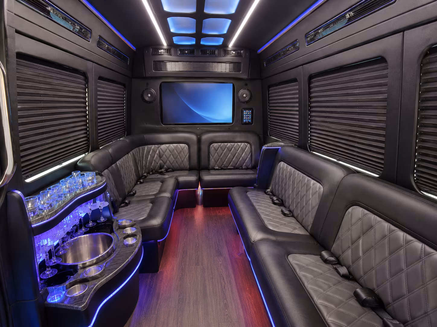 find the perfect transportation for your next wedding 1